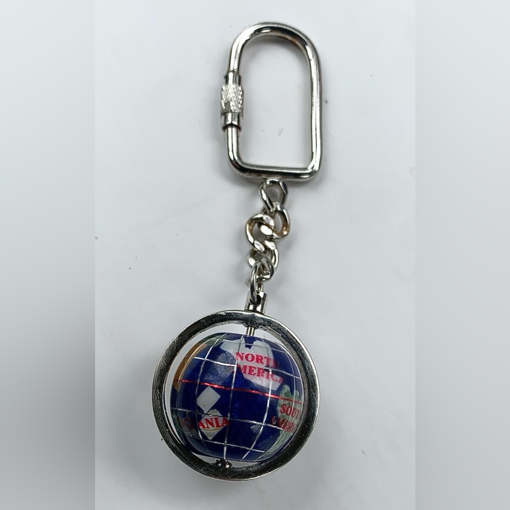 Vtg Silver Tone Metal Multi Stone Opalite Rock Inlaid World Globe Keychain
